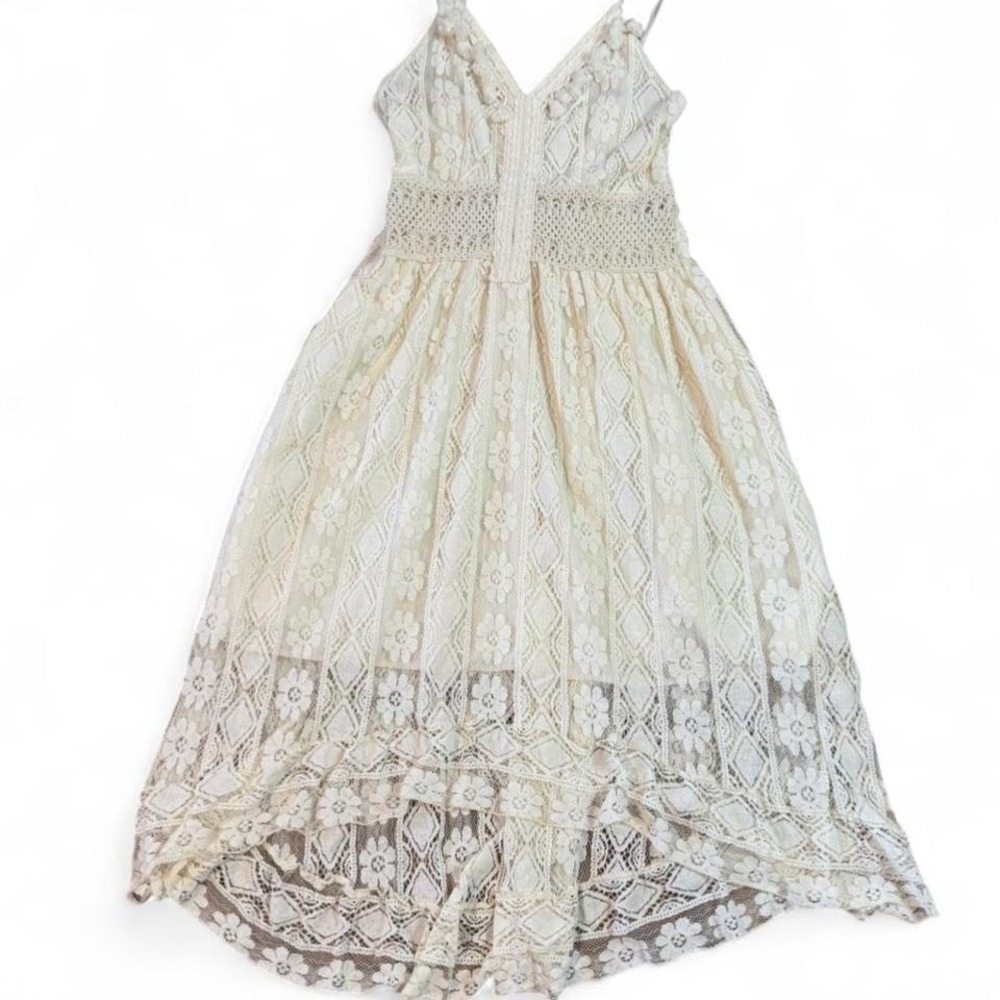 Cream lace maxi dress size‎ XL with adjustable straps and a boho fairy vibe